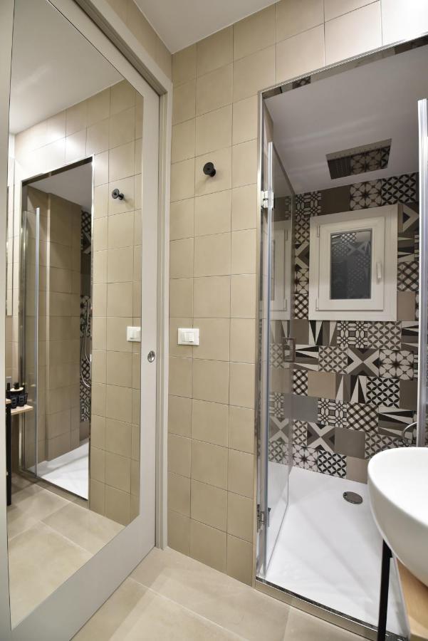 First Floor B&B Бари Экстерьер фото